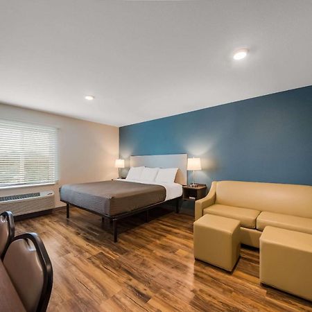 Woodspring Suites Инвернесс Экстерьер фото