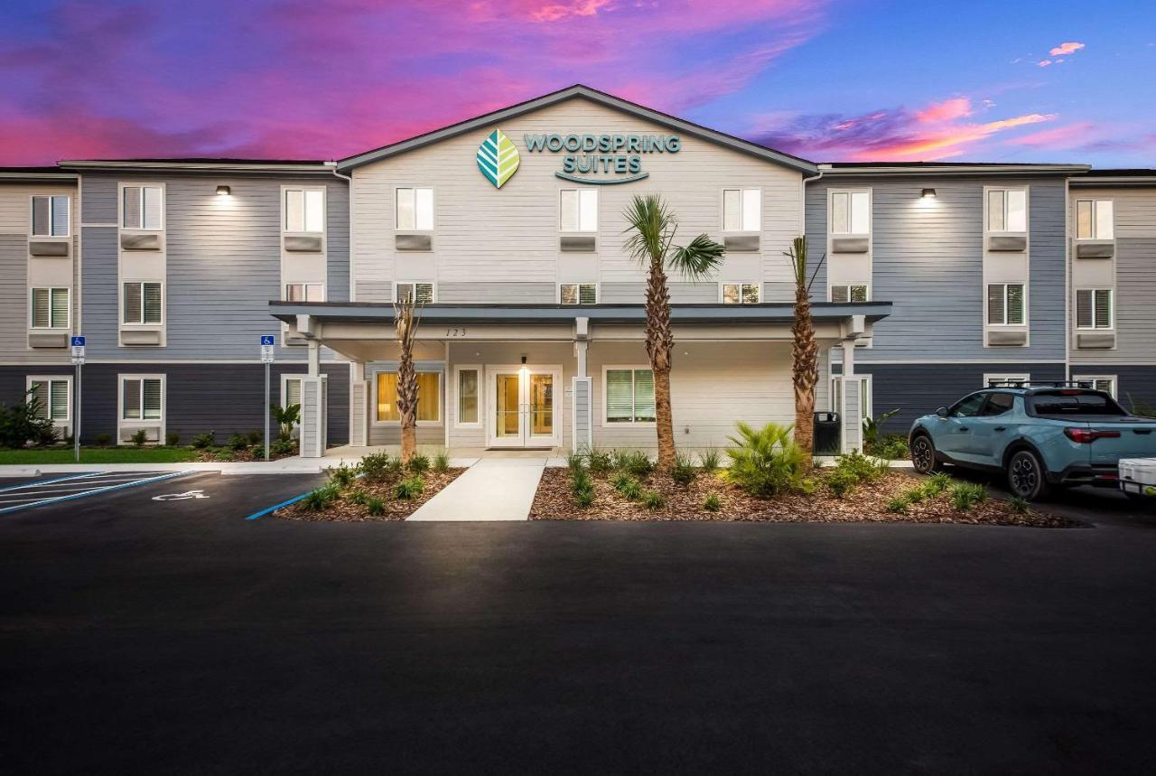 Woodspring Suites Инвернесс Экстерьер фото